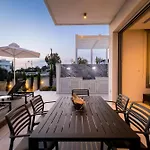 Napa Hills Seaview - Iris