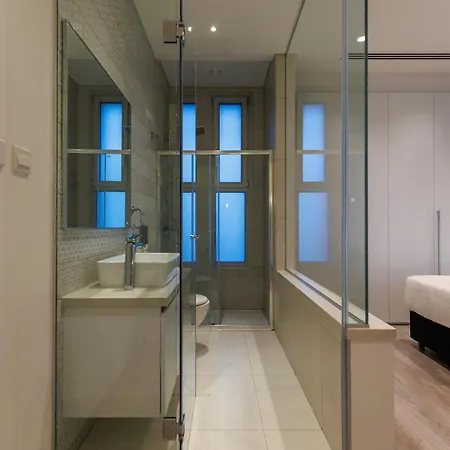 Napa Hills Seaview - Iris