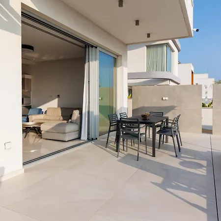 Napa Hills Seaview - Iris Айя-Напа